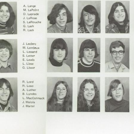 Julie Wetsch's Classmates profile album