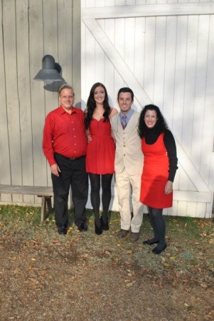 Matthew, Mesa(his new wife) and Gwen and I.