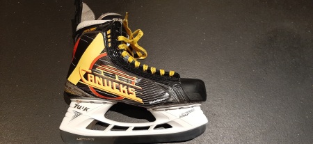 Canucks Ice team skates