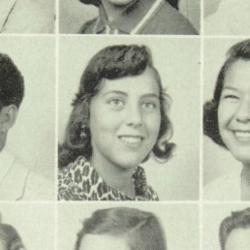 Gloria Yarbrough's Classmates profile album