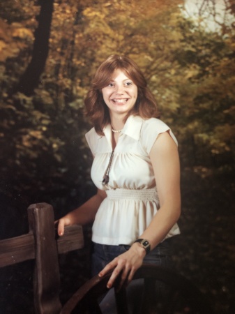 Cynthia Schulz's Classmates profile album