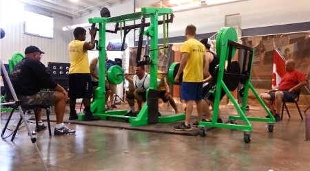 575 lb Squat