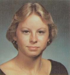 Suzanne Fields' Classmates profile album