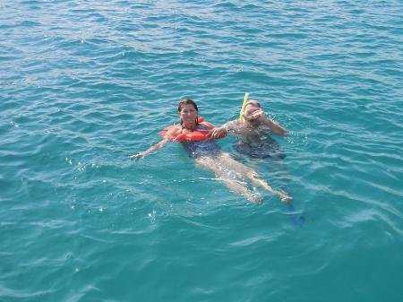 Snorking with the wifeee.