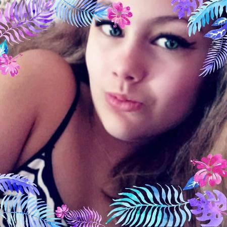 Megan Holewienko's Classmates® Profile Photo