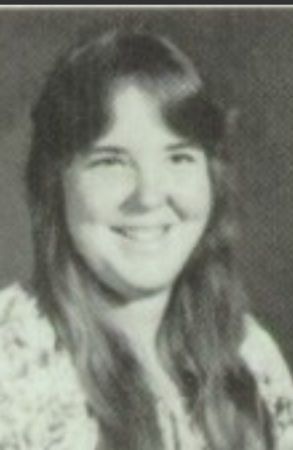 Marilyn Lewis' Classmates profile album