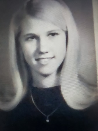 Donna Knisley's Classmates profile album