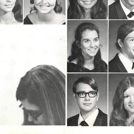 Susan Rhyne's Classmates profile album