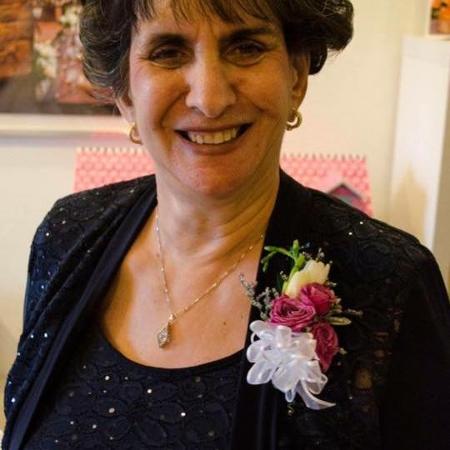 Barbara Grossman's Classmates® Profile Photo