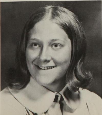 Ruth Milhomens' Classmates profile album