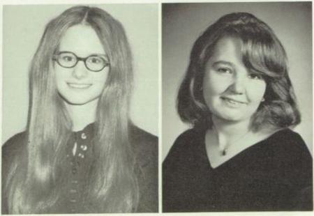 Melanie Ross' Classmates profile album