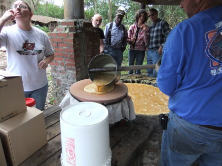 Making Cane Syrup