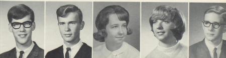 Lynn Carr's Classmates profile album