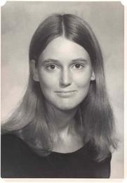 Linda Rivers' Classmates profile album