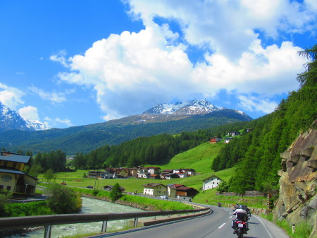 2023 Jun Alps Deluxe Moto-Tour