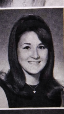 Linda Hycnar's Classmates profile album