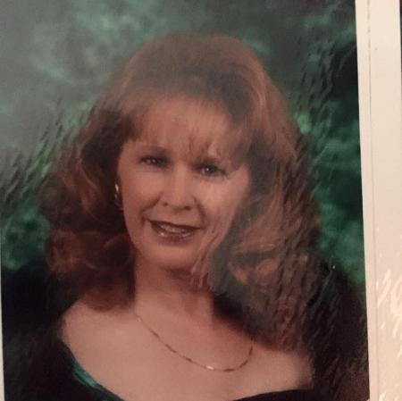 Lynn Carter's Classmates® Profile Photo