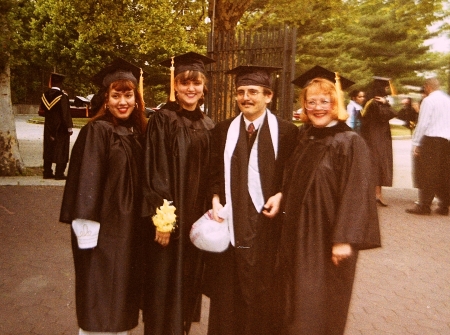 MONROE COLLEGE GRADUATIOB 1985