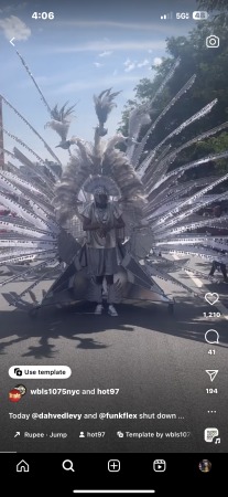 EASTERN PKWY LABOR DAY PARADE STROLL 09/2023