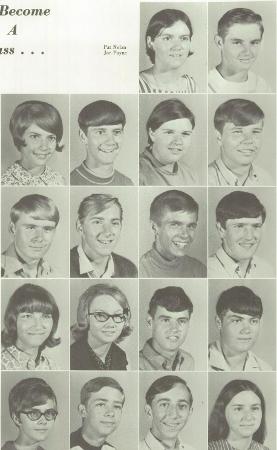 Sue Hubbell's Classmates profile album