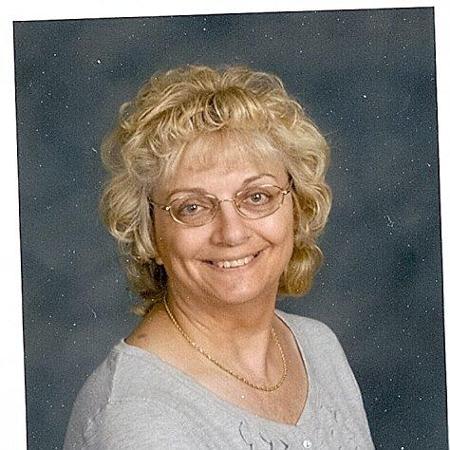 Lenore Myers's Classmates® Profile Photo