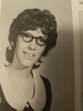 Linda Wall's Classmates profile album