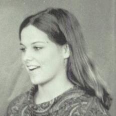 Lynn Lucas' Classmates profile album