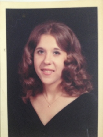 Valerie Neuhaus' Classmates profile album