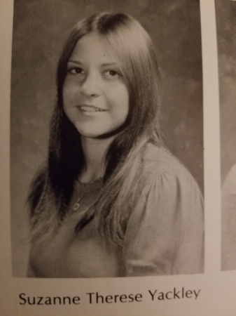 Suzanne Florek (Yackley)'s Classmates profile album