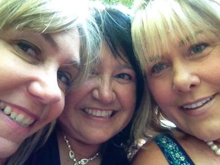 Me, DeeDee Longobardi & Tammi McGahey