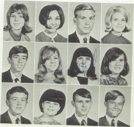 Joan Travis' Classmates profile album