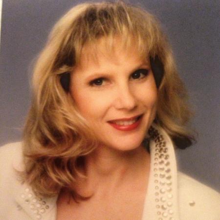 Lorna Meyer's Classmates® Profile Photo