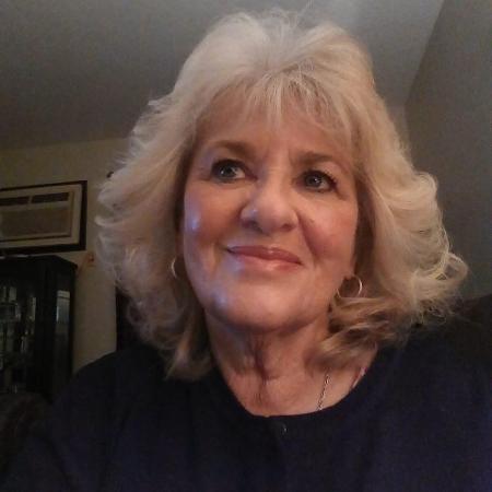 Debbie Petty's Classmates® Profile Photo