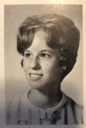 Mary Lou Cummings' Classmates profile album