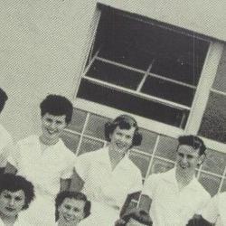 Marilyn Davis' Classmates profile album