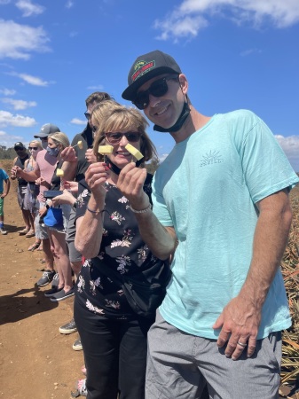 Maui 2021, with my son, pineapple tour