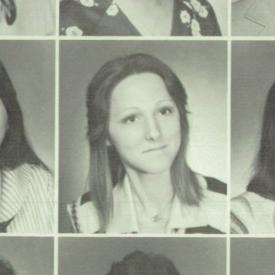 Glenda Reynolds' Classmates profile album