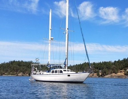 The Walrus anchored at Little Soucia Island