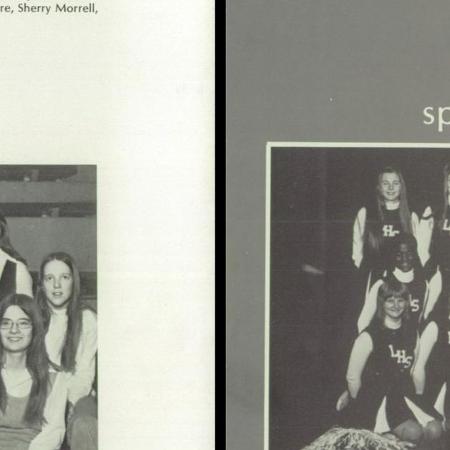 Linda Harford's Classmates profile album