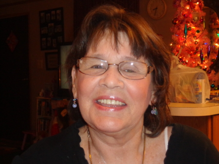 Linda Buzier( Hall)'s Classmates® Profile Photo