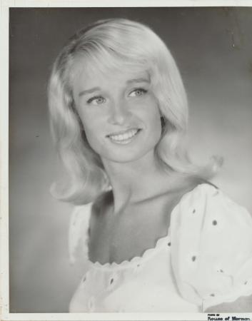 Debbie Travis-Moore's Classmates profile album