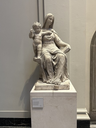 Marble masterpiece of Madonna and Jesus