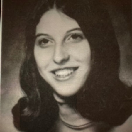 Karen Schneider's Classmates profile album