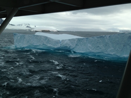 Scholfield Channel, icebergs galore