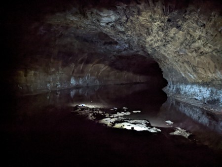 Malheur cave