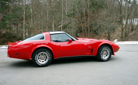 1976 25th Anniversary Edition Corvette