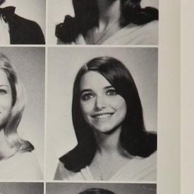 Karen Allen's Classmates profile album