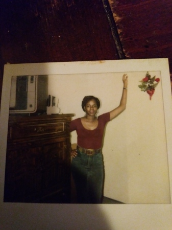 Lisa Grier's Classmates profile album