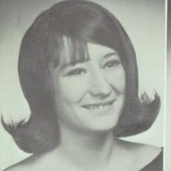 Debbie Lauer's Classmates profile album
