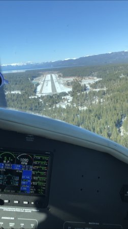 South Lake Tahoe Final Approach 